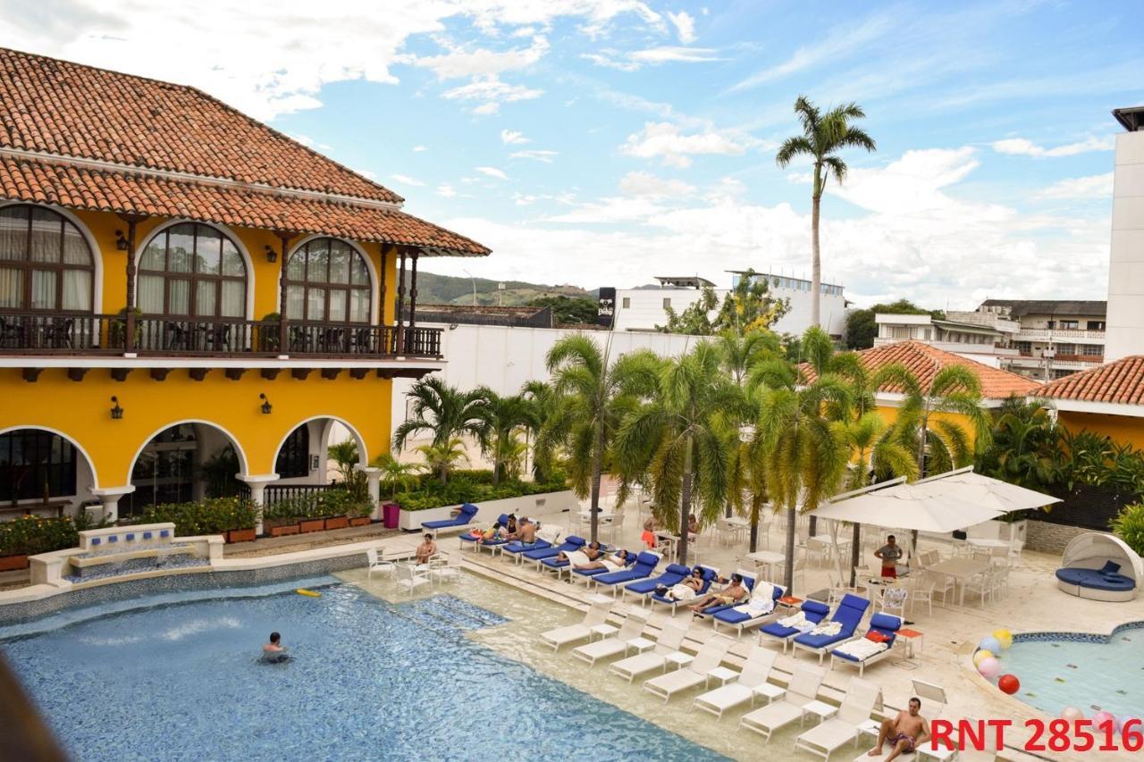 Hotel Union จีราร์ดอท ภายนอก รูปภาพ