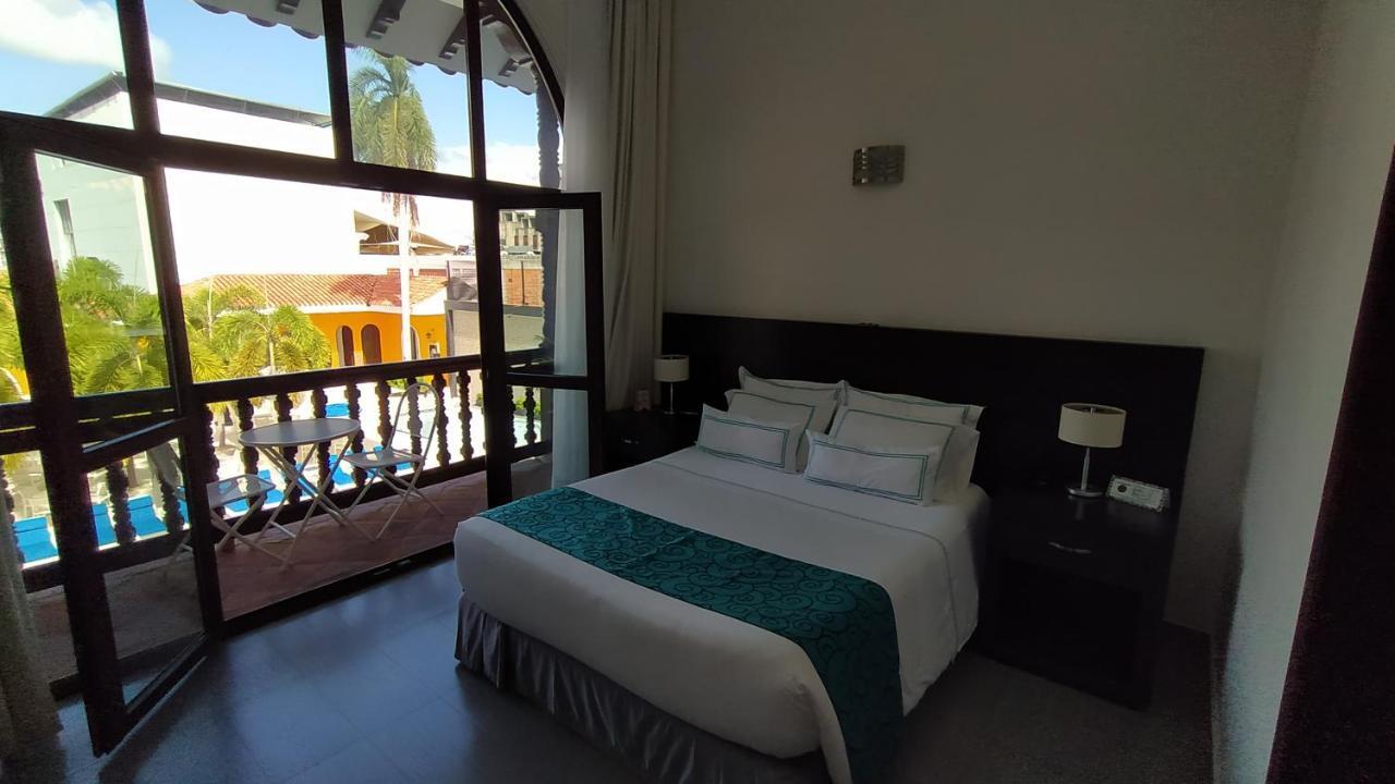 Hotel Union จีราร์ดอท ภายนอก รูปภาพ