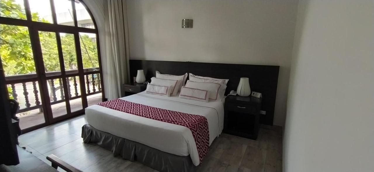 Hotel Union จีราร์ดอท ภายนอก รูปภาพ